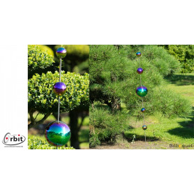 Décoration design pour jardin - Boules anodisées