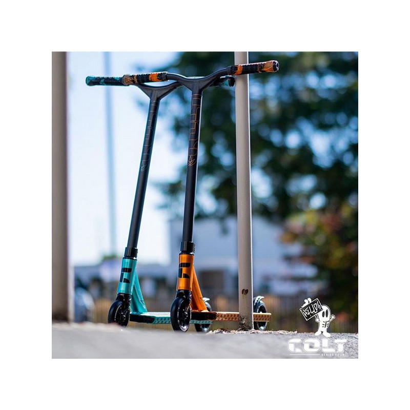 reebok freestyle enfant gris