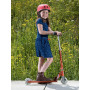 Micro Sprite Rouge - Trottinette 5-12 ans- en situation